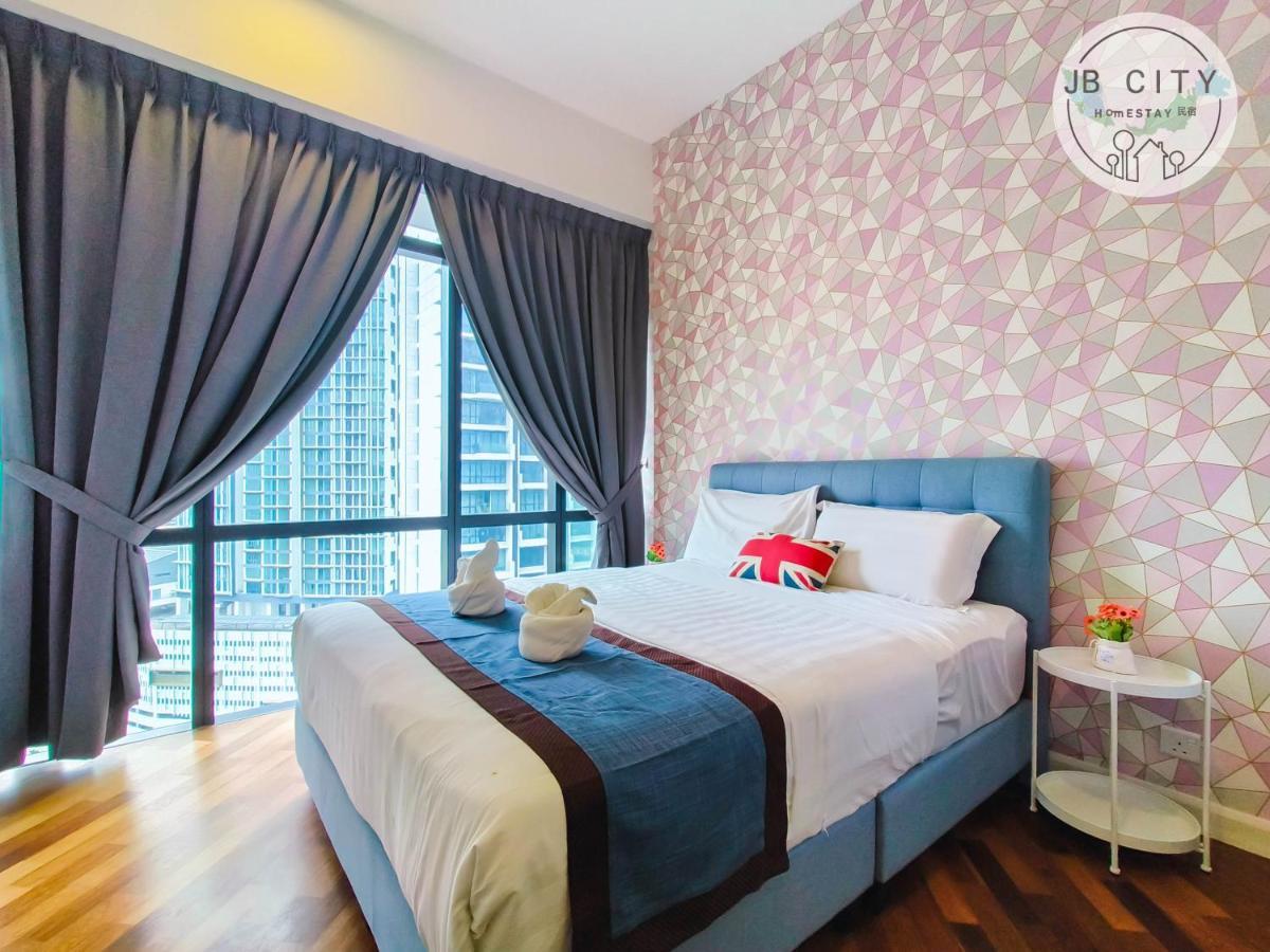 Grand Medini By Rr Jbcity นุสาจายา ภายนอก รูปภาพ