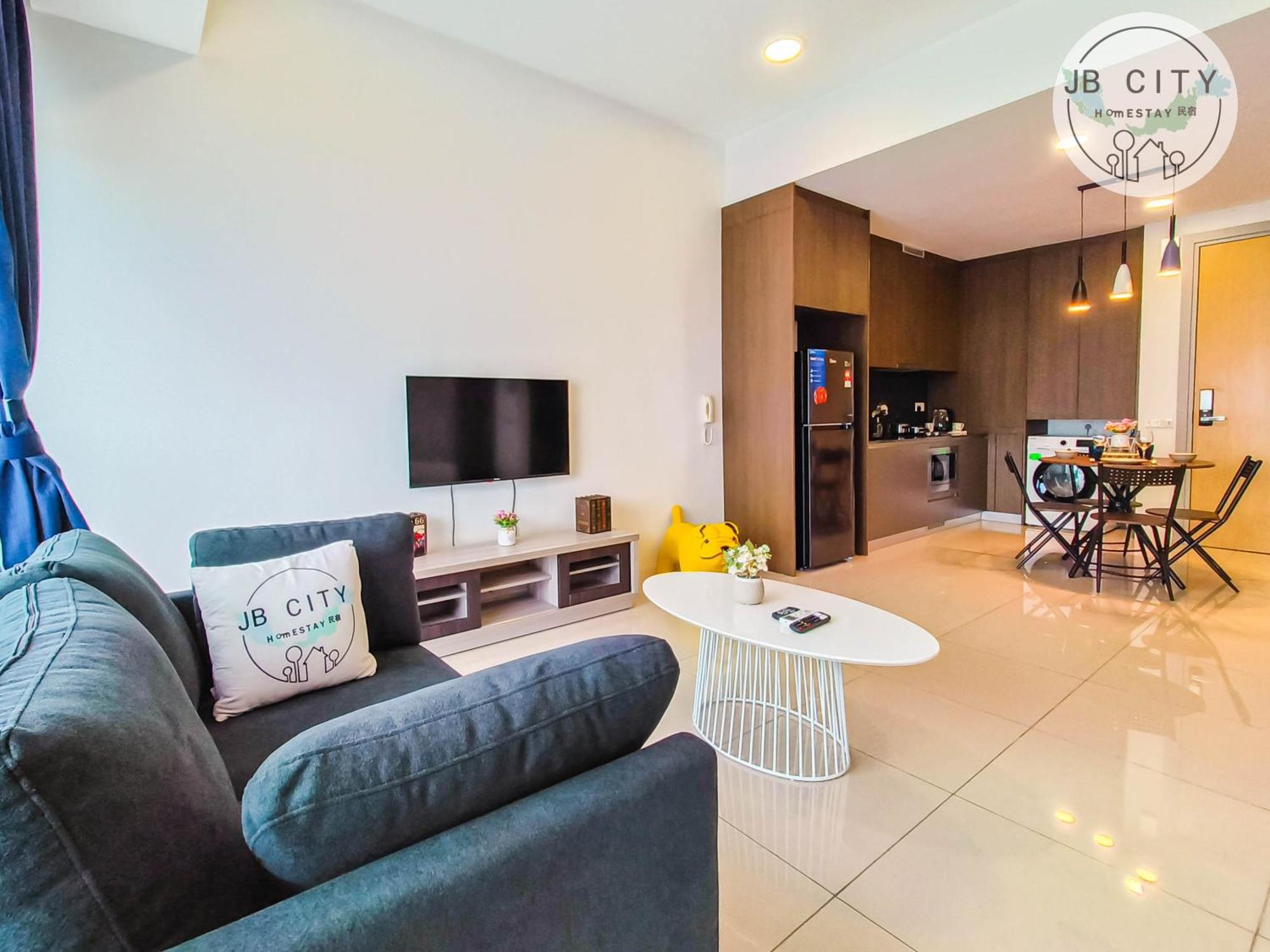 Grand Medini By Rr Jbcity นุสาจายา ภายนอก รูปภาพ