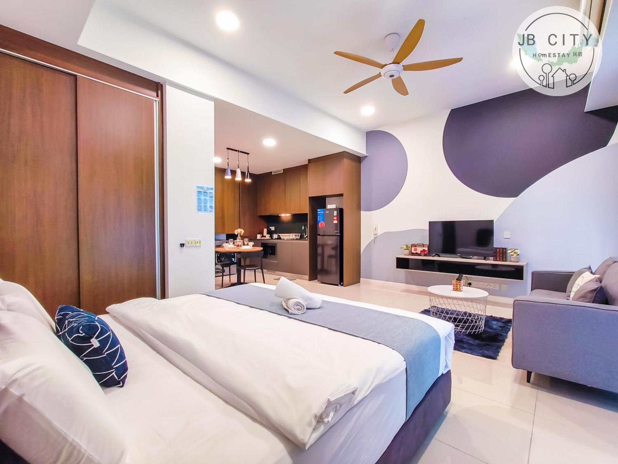 Grand Medini By Rr Jbcity นุสาจายา ภายนอก รูปภาพ