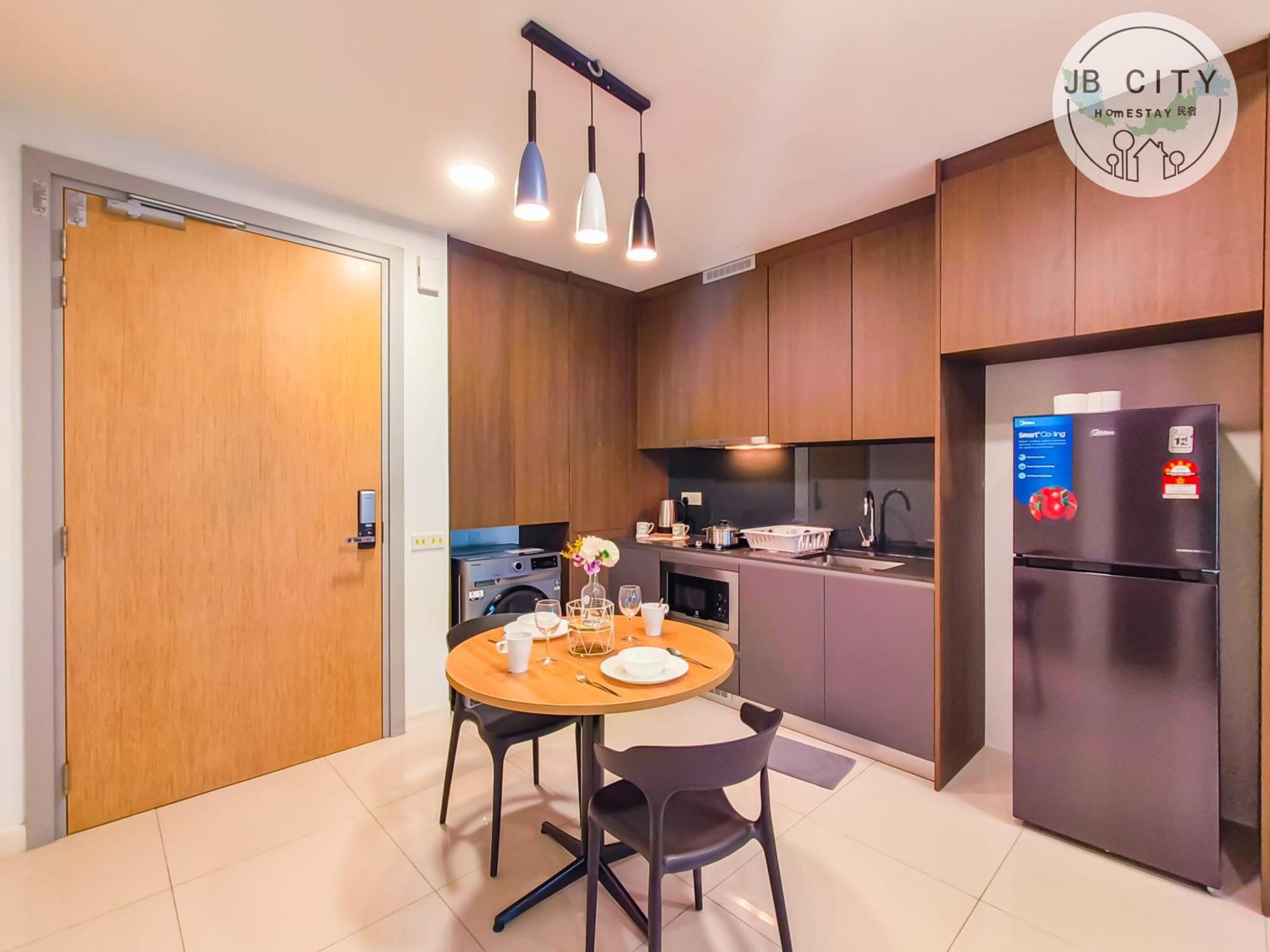 Grand Medini By Rr Jbcity นุสาจายา ภายนอก รูปภาพ