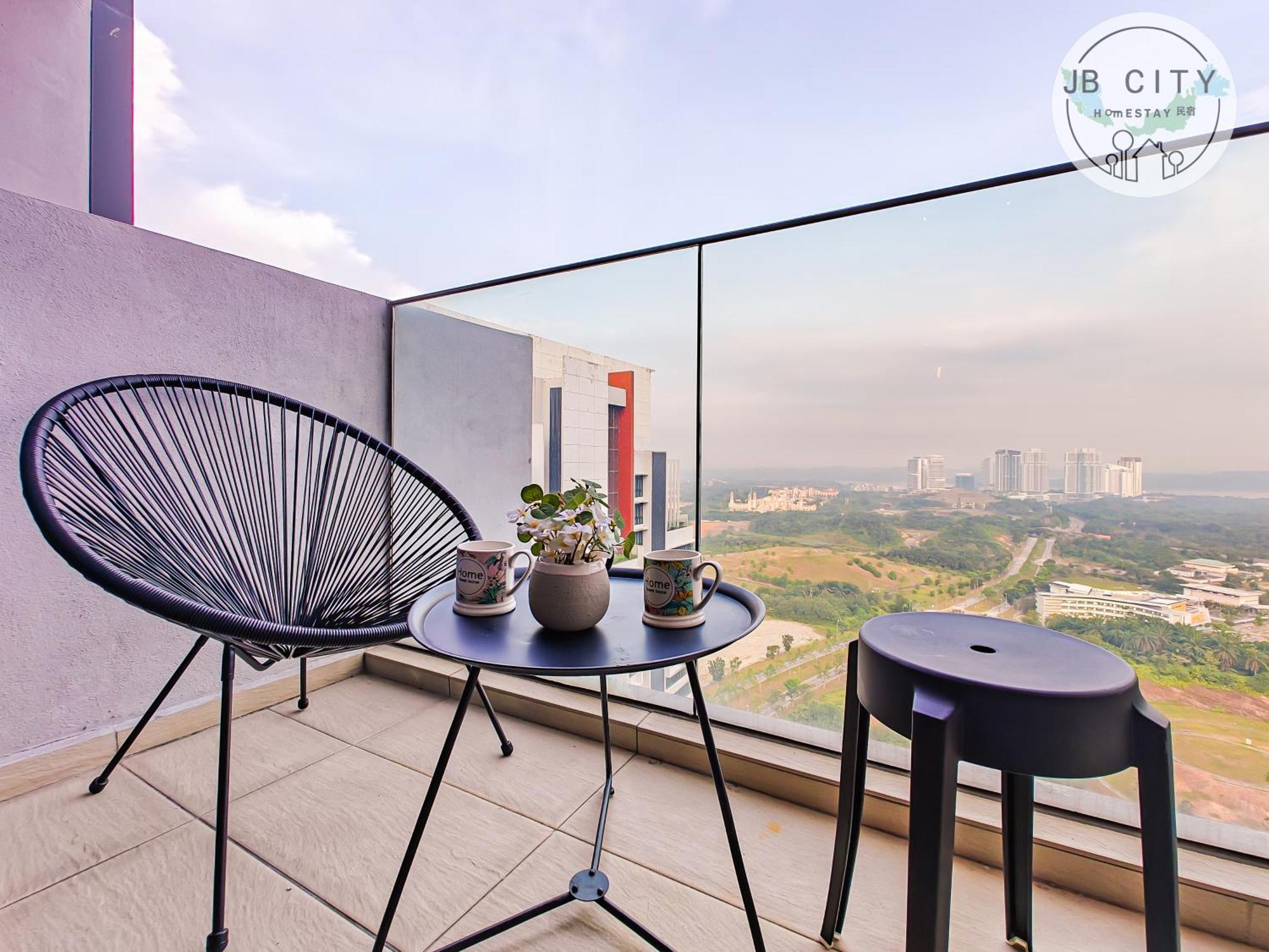 Grand Medini By Rr Jbcity นุสาจายา ภายนอก รูปภาพ